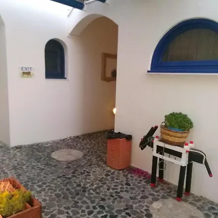 Blackbeach Village 4*