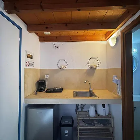 Aparthotel Blackbeach Village 4*