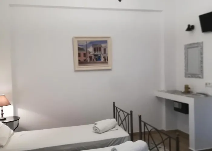 Blackbeach Village Апарт-отель Перисса