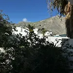 Hotel apartamentowy Blackbeach Village