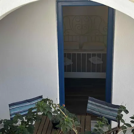 Blackbeach Village 佩里萨