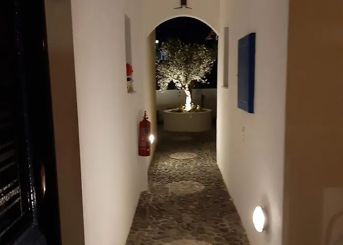 מלון דירות Blackbeach Village פריסה