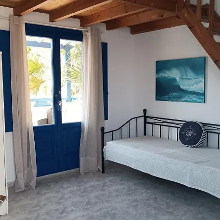 Hotel apartamentowy Blackbeach Village