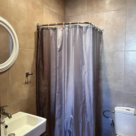 Blackbeach Village Hotel apartamentowy Perissa (Santorini)