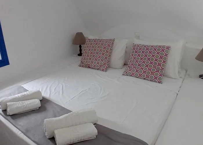 Apartahotel Blackbeach Village Perissa (Santorini)