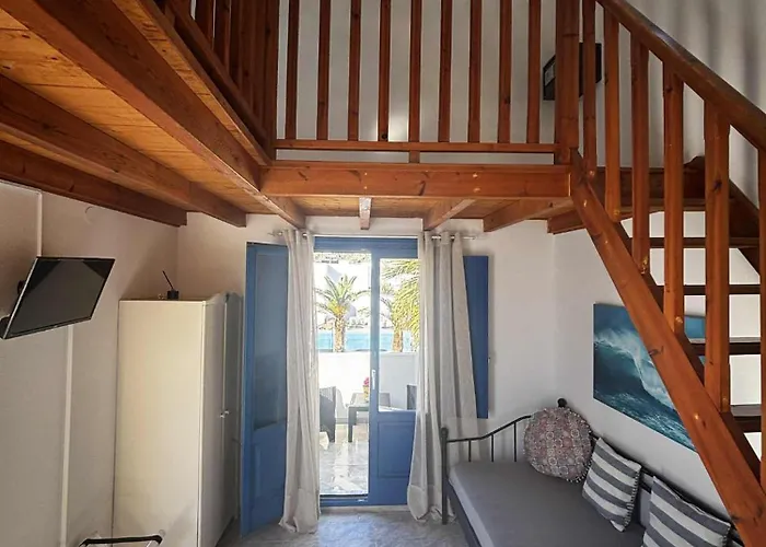 Aparthotel Blackbeach Village Perissa (Santorini)