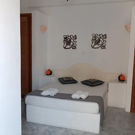 Ξενοδοχείο με διαμερίσματα Blackbeach Village