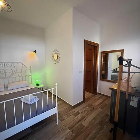 Blackbeach Village 4*